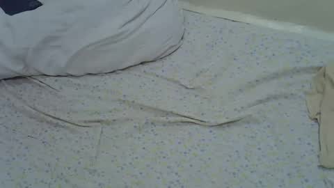 Snapshot of nunu_40 chatting on 02/11/26, 05:07 nunu_40 online show from 02/11/26, 05:07