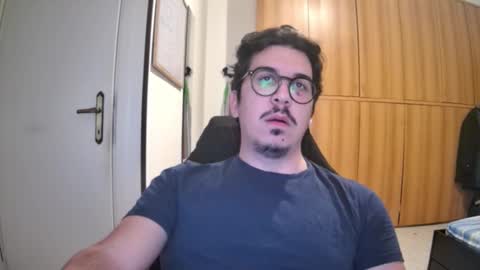 nuotatore90 online show from 02/24/26, 05:33