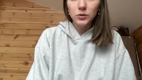 Ema online show from 10/17/25, 06:05