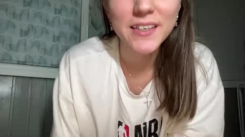 Ema online show from 02/17/26, 08:48