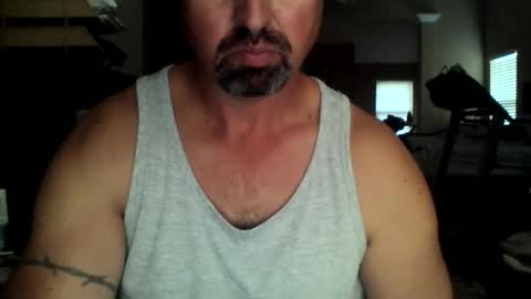 nvrenuff1979 online show from 09/16/25, 11:33