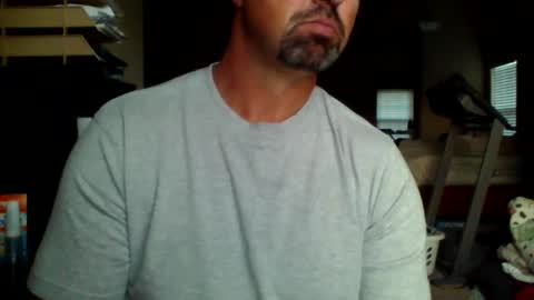 nvrenuff1979 online show from 09/25/25, 11:36