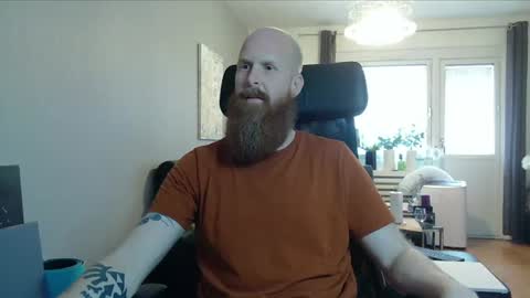 Snapshot of nxrthman chatting on 07/02/26, 10:32 nxrthman online show from 07/02/26, 10:32