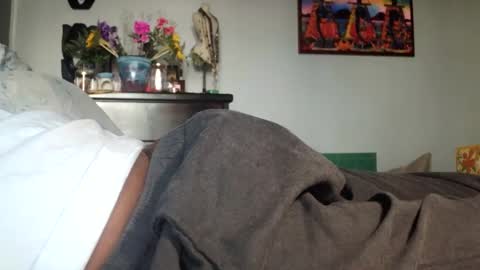 Snapshot of nyakuti chatting on 02/23/25, 12:30 KN online show from 02/23/25, 12:30