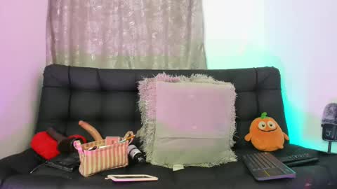 Nia online show from 02/25/25, 05:41