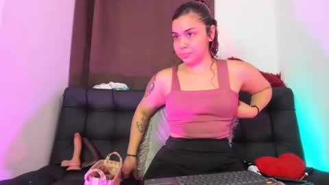 Nia online show from 03/09/25, 03:01