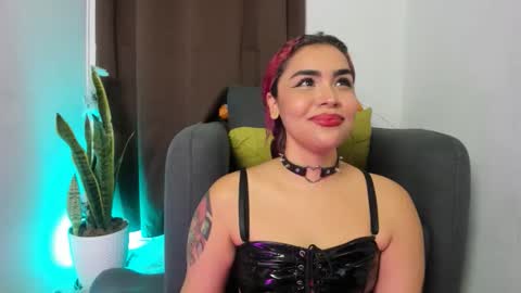 Nia online show from 10/06/25, 12:30