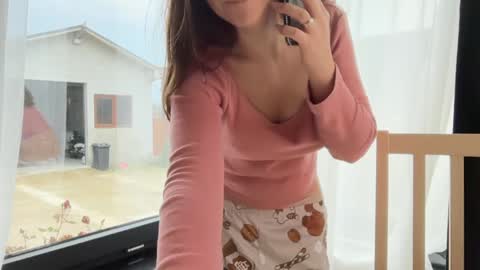 Nicol online show from 12/05/25, 12:36