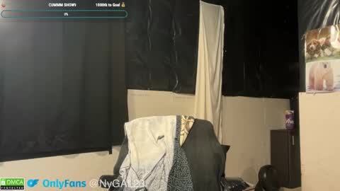 nygal23 online show from 04/19/26, 01:49