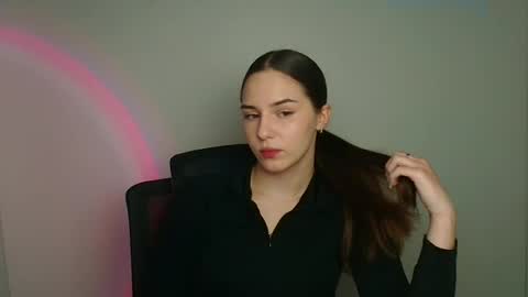 Nykara online show from 04/01/26, 05:08