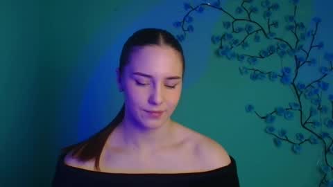 Nykara online show from 04/23/26, 05:30