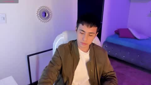 nyko_ds online show from 12/01/25, 03:44