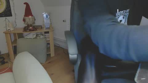 Nyl0nnickb0y online show from 01/11/26, 06:35