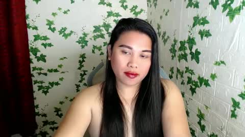 Snapshot of nylecummer chatting on 12/26/24, 07:49 nylecummer online show from 12/26/24, 07:49