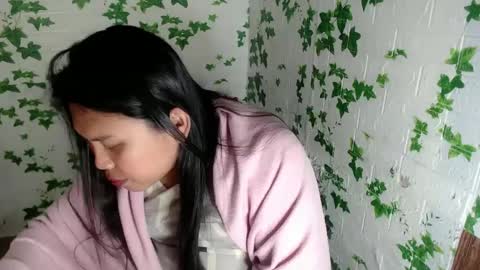 Snapshot of nylecummer chatting on 02/28/25, 10:06 nylecummer online show from 02/28/25, 10:06