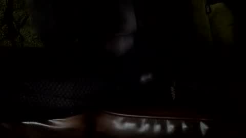 Snapshot of nylon2412 chatting on 10/08/25, 08:45 nylon2412 online show from 10/08/25, 08:45