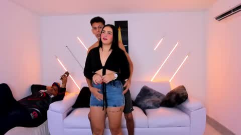 nympho_nathy_sophi online show from 04/23/26, 01:24