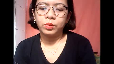 Snapshot of nymphoangel2022 chatting on 02/28/25, 08:53 I am your angel online show from 02/28/25, 08:53