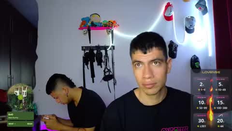 Snapshot of nymphobuddies chatting on 03/10/25, 03:01 David and Steven Independents online show from 03/10/25, 03:01