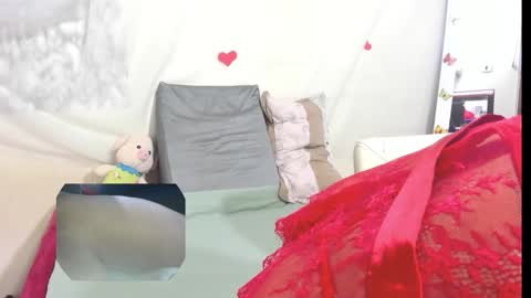 Snapshot of nyomi_browm chatting on 02/18/26, 04:41 nyomi browm online show from 02/18/26, 04:41