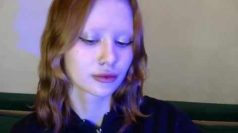 nyra_thira online show from 02/09/26, 11:03