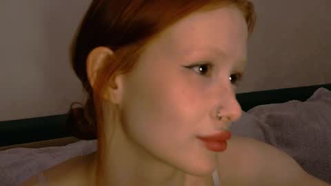 Snapshot of nyra_thira chatting on 05/08/26, 10:59 nyra_thira online show from 05/08/26, 10:59