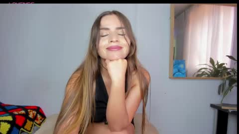 Laura nyu online show from 04/15/26, 06:59