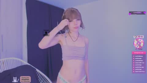 Snapshot of nyvy chatting on 07/14/26, 10:21 nyvy online show from 07/14/26, 10:21