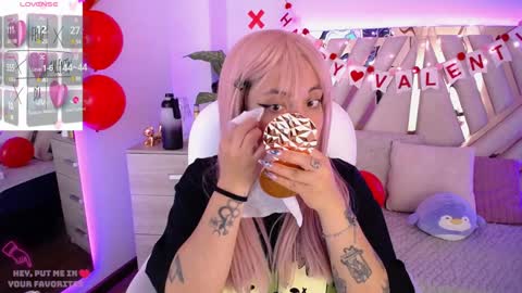 Snapshot of nyx_andria chatting on 02/08/25, 09:46 Alex . online show from 02/08/25, 09:46