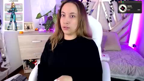 Snapshot of nyx_andria chatting on 10/18/25, 09:37 Alex . online show from 10/18/25, 09:37