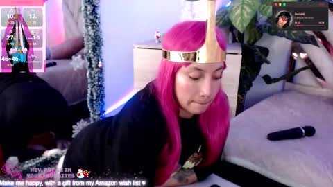 Snapshot of nyx_andria chatting on 11/27/25, 12:46 Alex . online show from 11/27/25, 12:46