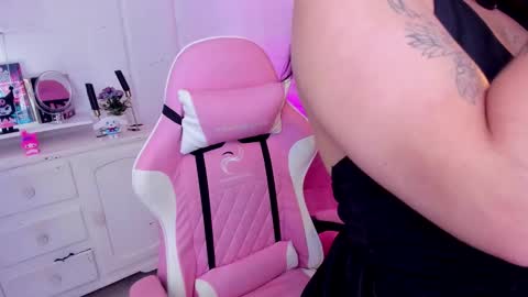  Nyx BlackMoon online show from 12/17/25, 03:40