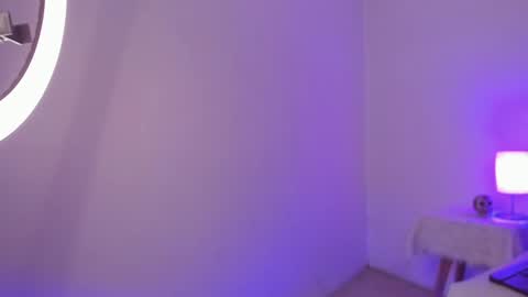   online show from 01/11/25, 08:33