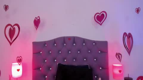   online show from 02/20/25, 10:48