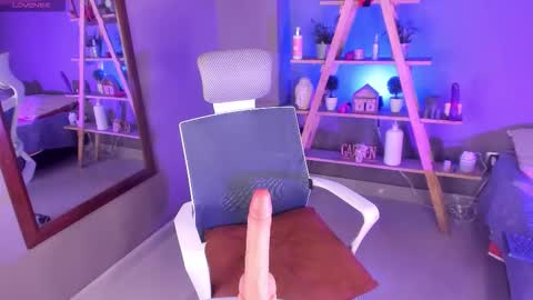 Nyx online show from 10/18/25, 09:37