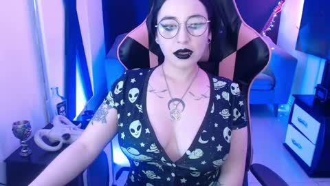 Snapshot of nyxnocturne chatting on 06/05/26, 03:07 Nyx online show from 06/05/26, 03:07