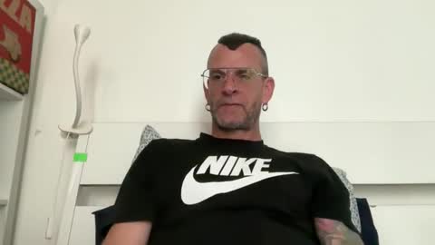 Jonathan Deep online show from 04/11/26, 01:37