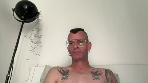 Jonathan Deep online show from 07/12/26, 06:04