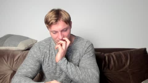 Snapshot of o_r_b_i_t chatting on 12/09/24, 04:47 o_r_b_i_t online show from 12/09/24, 04:47