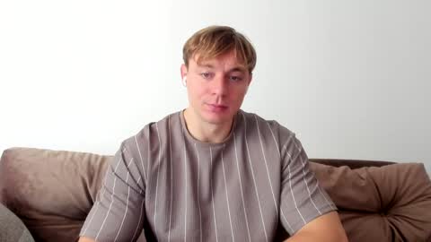 Snapshot of o_r_b_i_t chatting on 12/15/24, 10:50 o_r_b_i_t online show from 12/15/24, 10:50