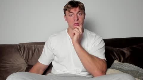 Snapshot of o_r_b_i_t chatting on 01/31/25, 01:02 o_r_b_i_t online show from 01/31/25, 01:02