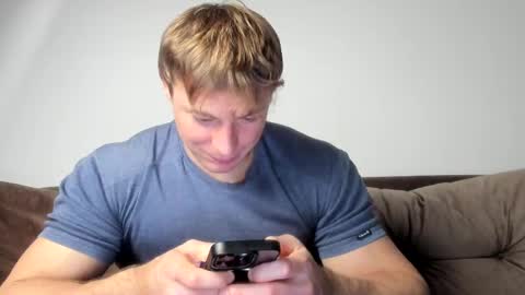 Snapshot of o_r_b_i_t chatting on 03/01/25, 12:23 o_r_b_i_t online show from 03/01/25, 12:23