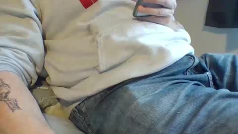 obedient9402 online show from 01/07/25, 09:40