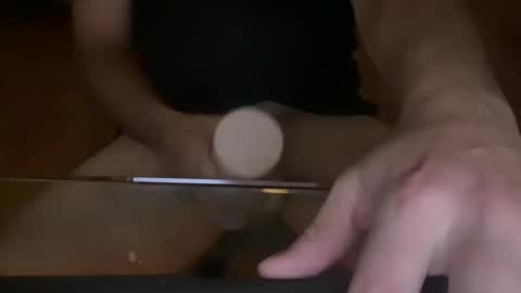 Snapshot of obiwand653040 chatting on 10/19/25, 10:05 obiwand653040 online show from 10/19/25, 10:05