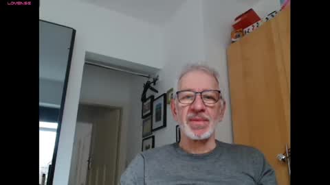 Obliox online show from 01/17/25, 01:13