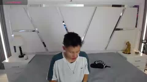 Snapshot of oblivionlove chatting on 02/02/26, 12:59 oblivionlove online show from 02/02/26, 12:59