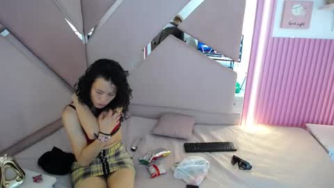 Snapshot of oblivionlove chatting on 05/08/26, 10:26 oblivionlove online show from 05/08/26, 10:26