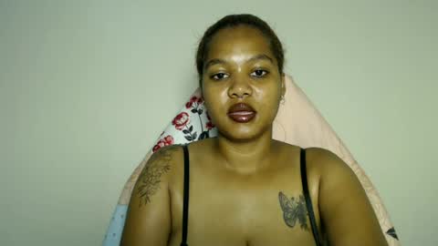 obsidianrose_ online show from 06/07/26, 03:43