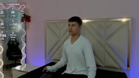 Snapshot of ocean_tay chatting on 02/23/25, 07:28 ocean_tay online show from 02/23/25, 07:28