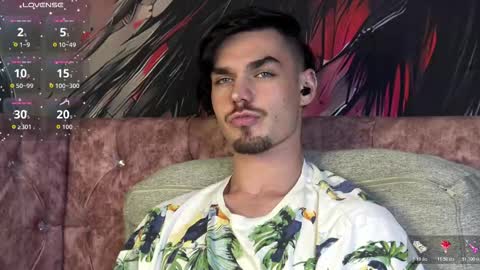 Snapshot of oceanheat chatting on 12/22/25, 05:54 OceanHeart online show from 12/22/25, 05:54